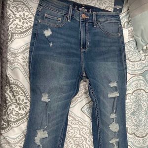 Hollister High-Rise Super Skinny Jeans